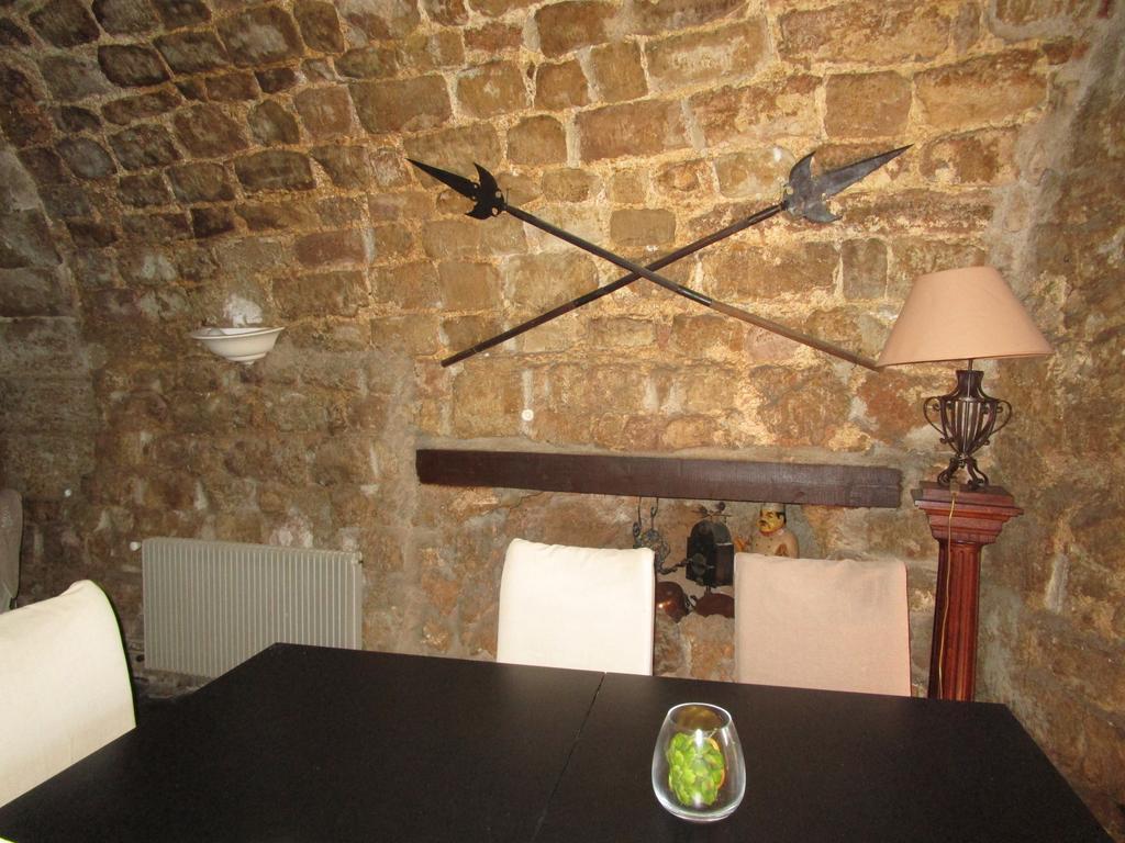 Le Logis Du Guetteur Hotell Les Arcs-sur-Argens Eksteriør bilde