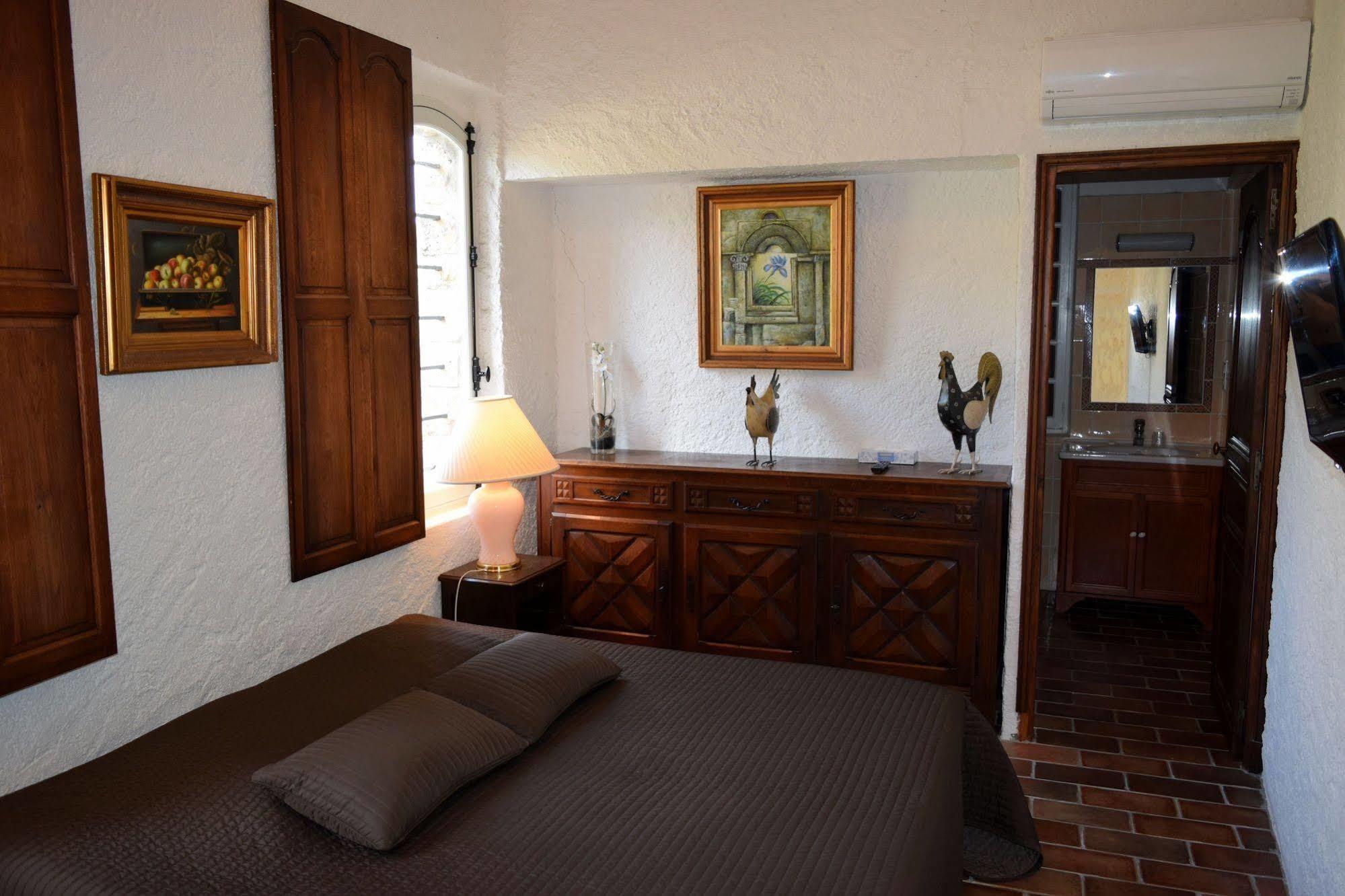 Le Logis Du Guetteur Hotell Les Arcs-sur-Argens Eksteriør bilde